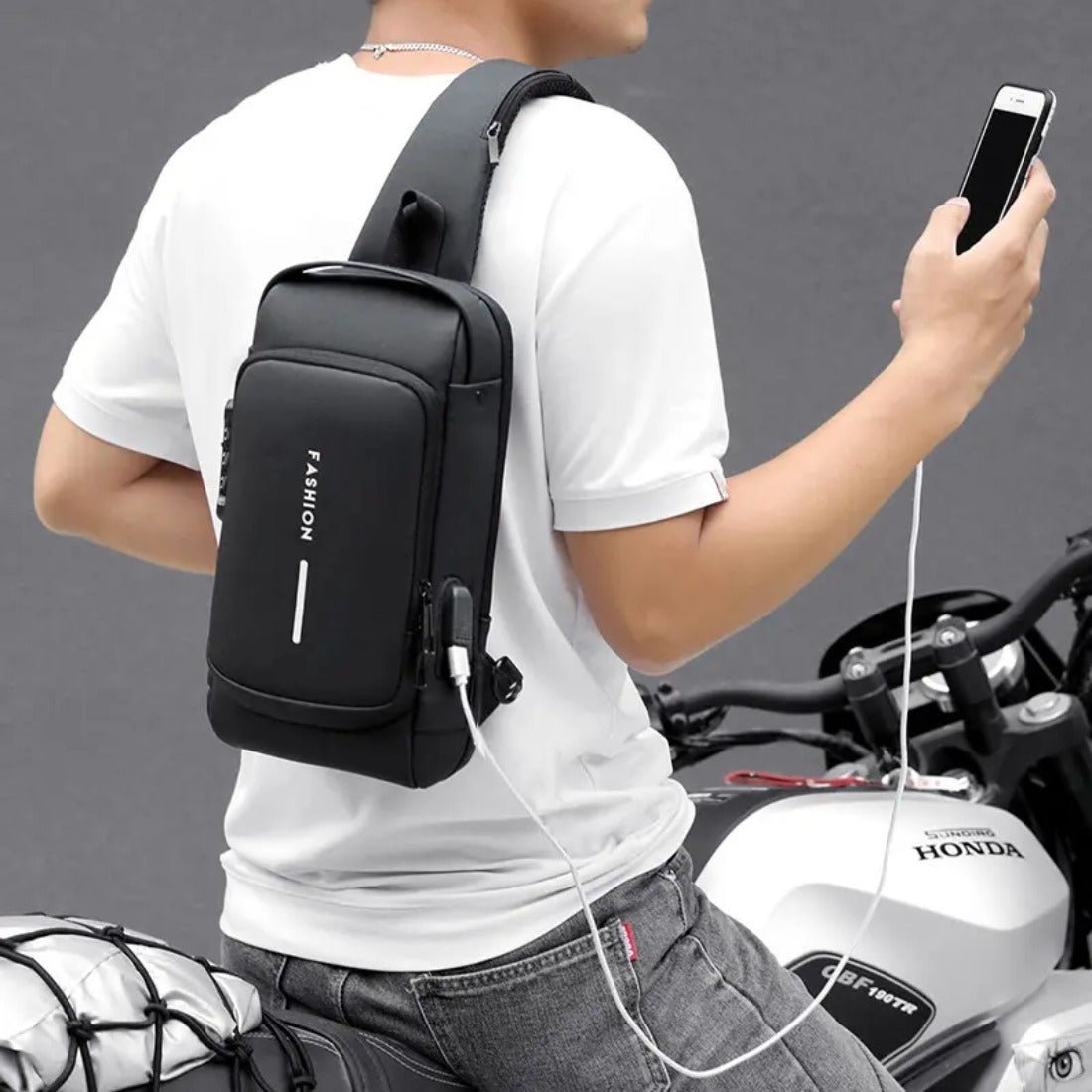 Waterproof anti theft shoulder bag - Romj